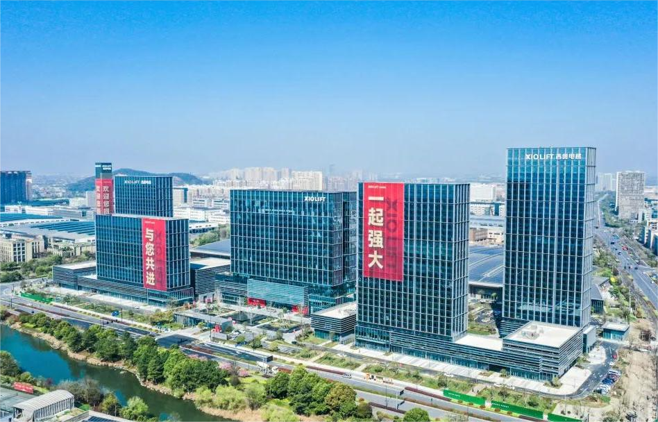 Tuổi trẻ cần vươn lên!